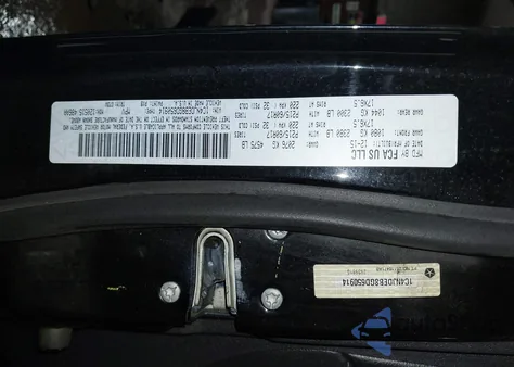 2016 Jeep Compass Latitude из США, поврежденный, VIN 1C4NJDEB8GD650914